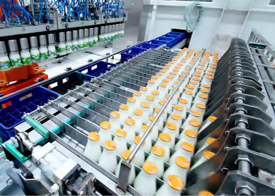China Completamente do equipamento de processamento do iogurte da pequena escala da garrafa do PE/operação semi auto fornecedor