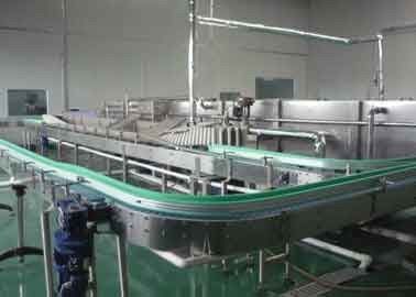 China Linha de produção carbonatada durável da máquina do refresco para dois/latas de três peças fornecedor